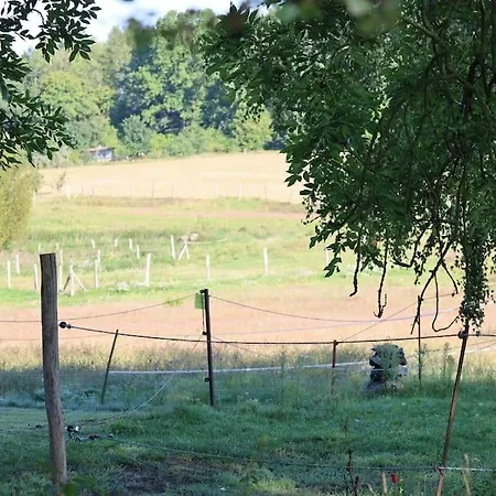 Hébergement de vacances Bullenberg Schwarz (Mecklenburgische Seenplatte)